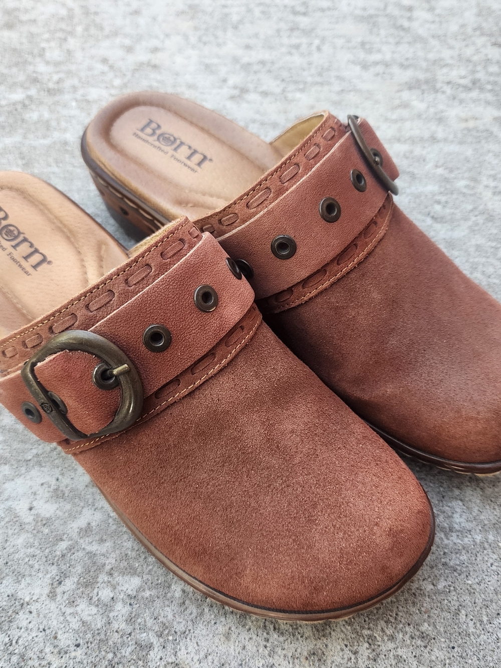 Born Banyan Women's Redish Brown Suede Buckle Boho Slip-On Clog Mule, Size 8